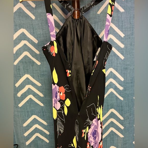 Evan-Picone Black And Floral Dress Size 8P Back Zipper Strappy Sleeveless Dress - Picture 9 of 9